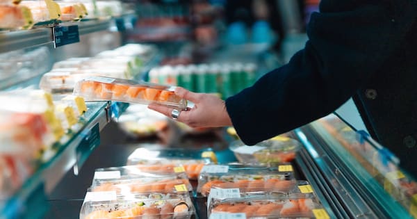 Pourquoi votre esprit "goute" la nourriture avant de l'avaler