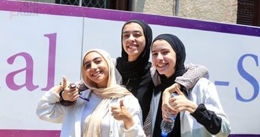 Préparations des lycéens : Exercices variés en mathématiques appliquées