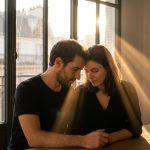 Quand le silence de mon mari a révélé la vérité derrière son « rien » : une découverte bouleversante.