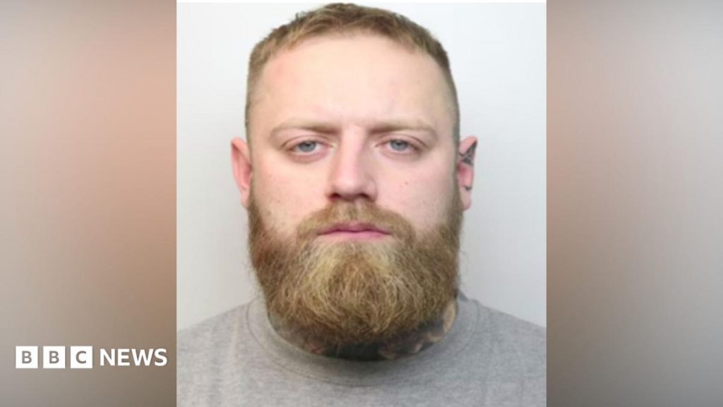 Suspect de Derbyshire le plus recherché arrêté en Belgique