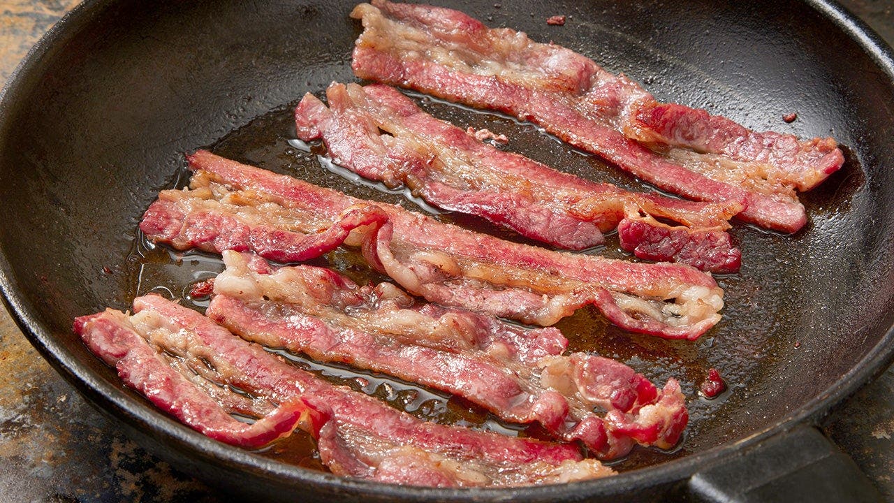 Un médecin du Tennessee affirme que le régime carnivore reverse les maladies