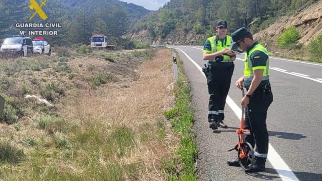 Un motard de 69 ans perd la vie dans un accident à Hoz de Jaca