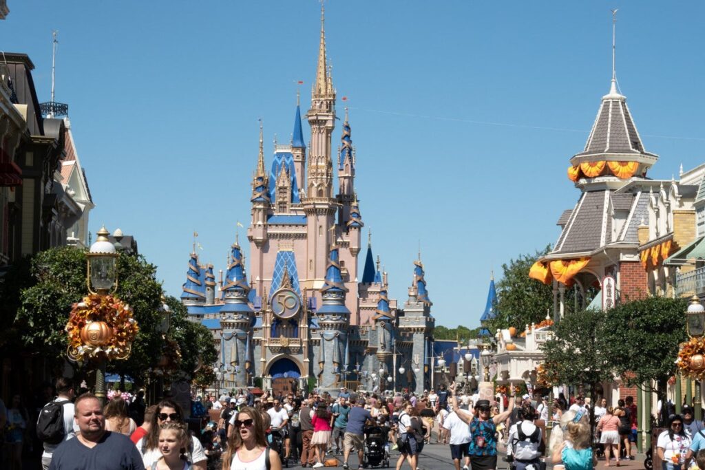 Petit feu, grande frayeur : Incendie sur une attraction mythique de Disney World