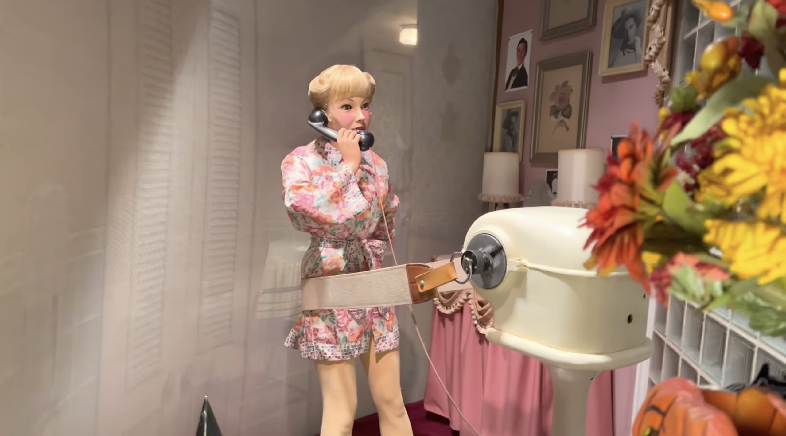 Visite inédite du Carrousel du Progrès à Walt Disney.