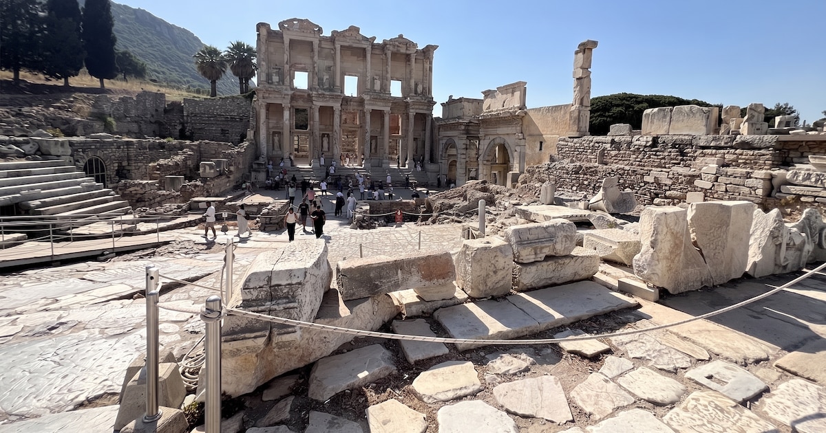 Éphèse, la cité romaine qui rivalise avec les géants du tourisme moderne