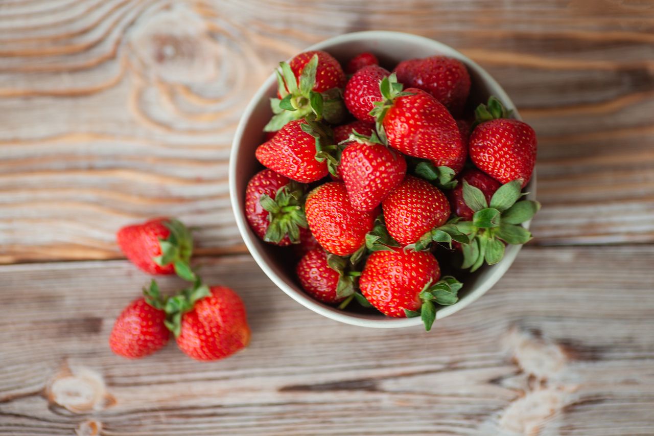 Les fraises sont riches en vitamine C.