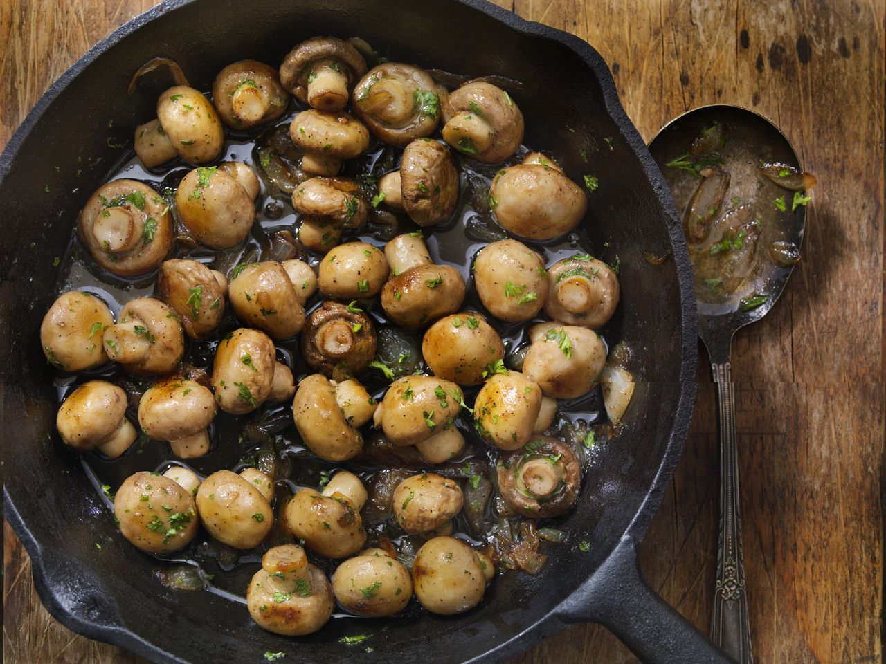 Une cuisson brève des champignons peut améliorer leur contenu en antioxydants.
