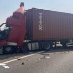 Accident entre deux camions sur l'AP-2 : un blessé grave à La Almolda