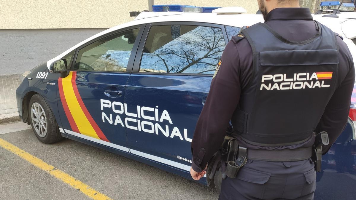Cadavre découvert sous l'autovia à Murcia : un meurtre choquant