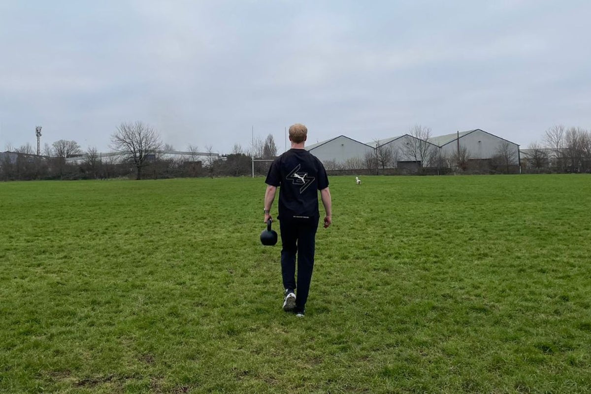 Dan John, expert en kettlebell, dévoile quatre séances pour atteindre votre meilleur niveau !