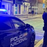 Des arrestations en pleine rue : une femme violentée lors d'une tentative de vol à Valladolid