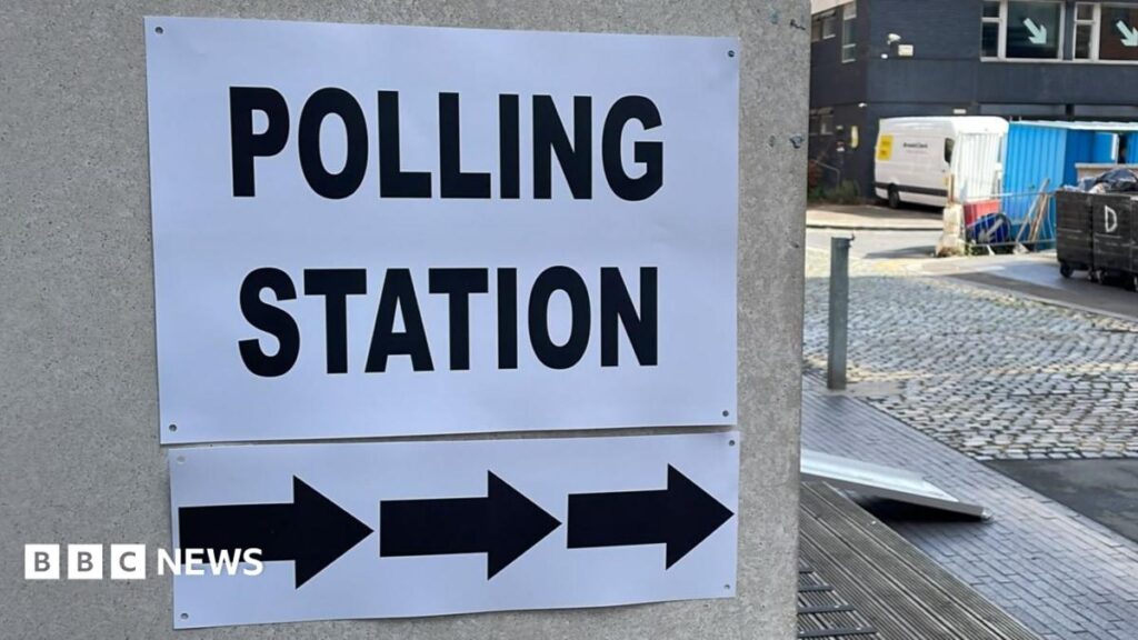 Élections municipales de Manchester : bureaux de vote ouverts !