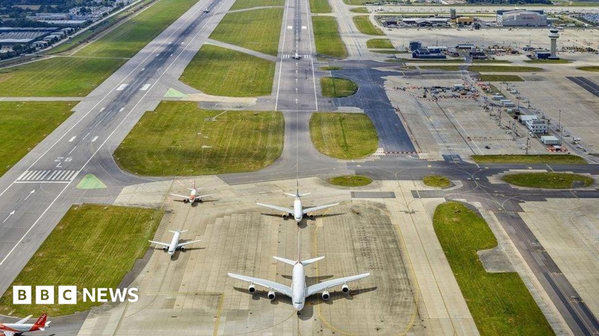 Gatwick : Les coulisses du grand départ en été