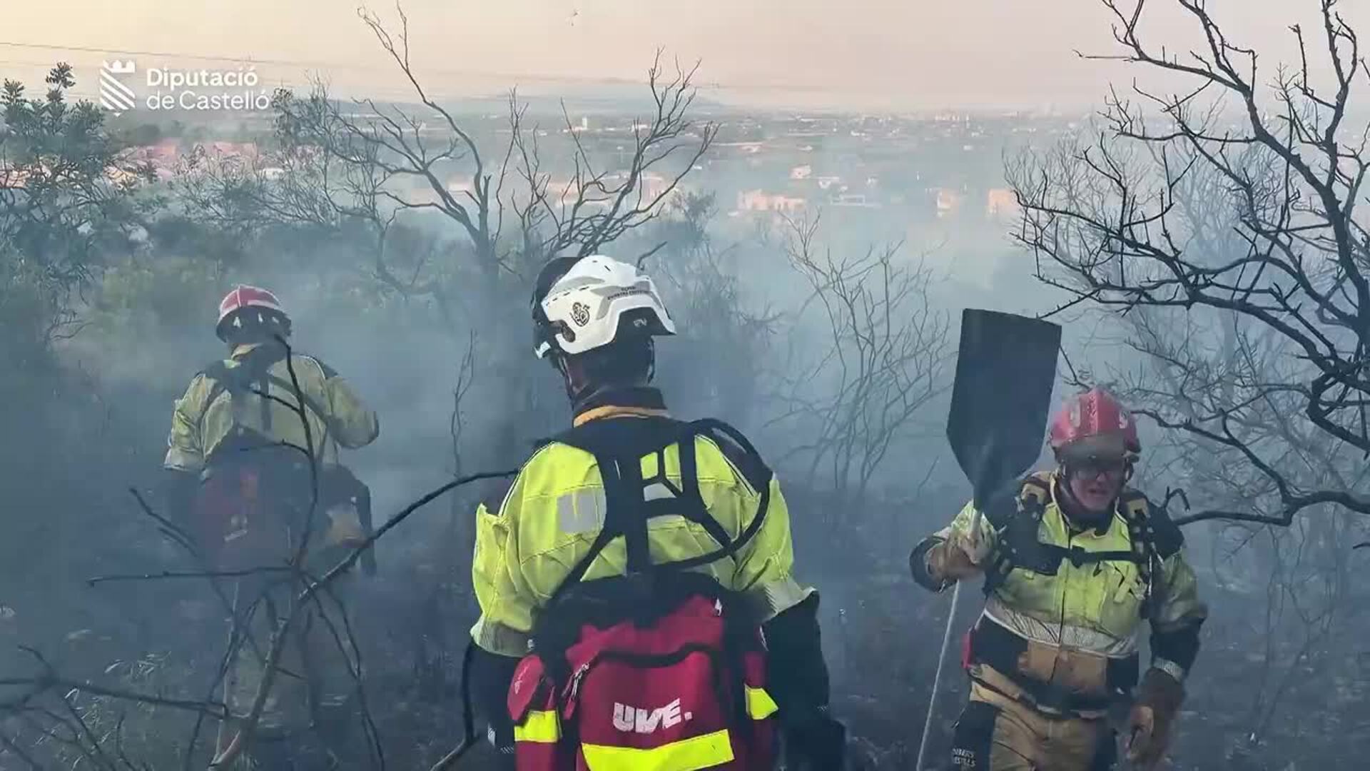 Incendie de végétation maîtrisé à Peñíscola par les pompiers de Castellón