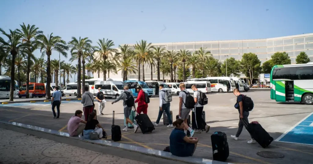 L'OCB demande à Puente de renommer l'aéroport de Palma pour respecter la toponymie officielle