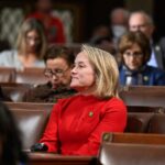 Nikki Budzinski face les agriculteurs de l'Illinois en difficulté économique
