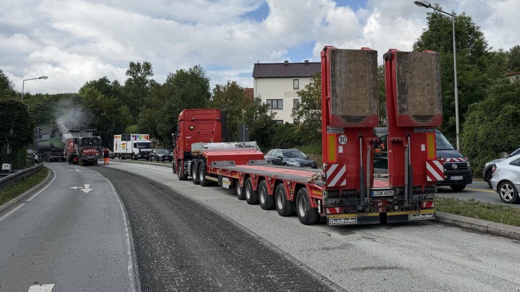 Rudolstadt : début de semaine dans les embouteillages, le revêtement des routes en chantier !