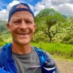 Un aventurier local relève un défi extrême dans la jungle colombienne pour la charité
