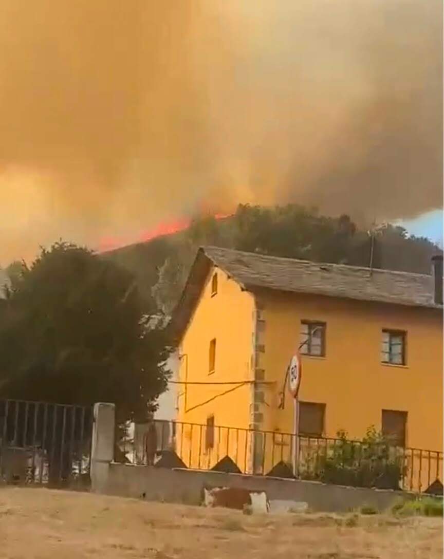 Incendie à Caboalles de Abajo