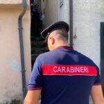 Femme retrouvée morte à Tito près de Potenza, corps découvert avec des blessures au visage