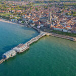 À Moins D'Une Heure De Norwich : Une Ville Côtière Avec Fruits De Mer, Un Ponton Renommé Et Des Falaises Plage