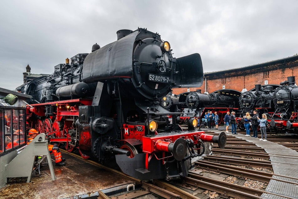 Plus de 50 locomotives historiques peuvent être admirées lors du Festival Heizhaus à Chemnitz.