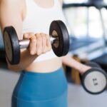 Fitness : S’adapter à l'entraînement de musculation féminin