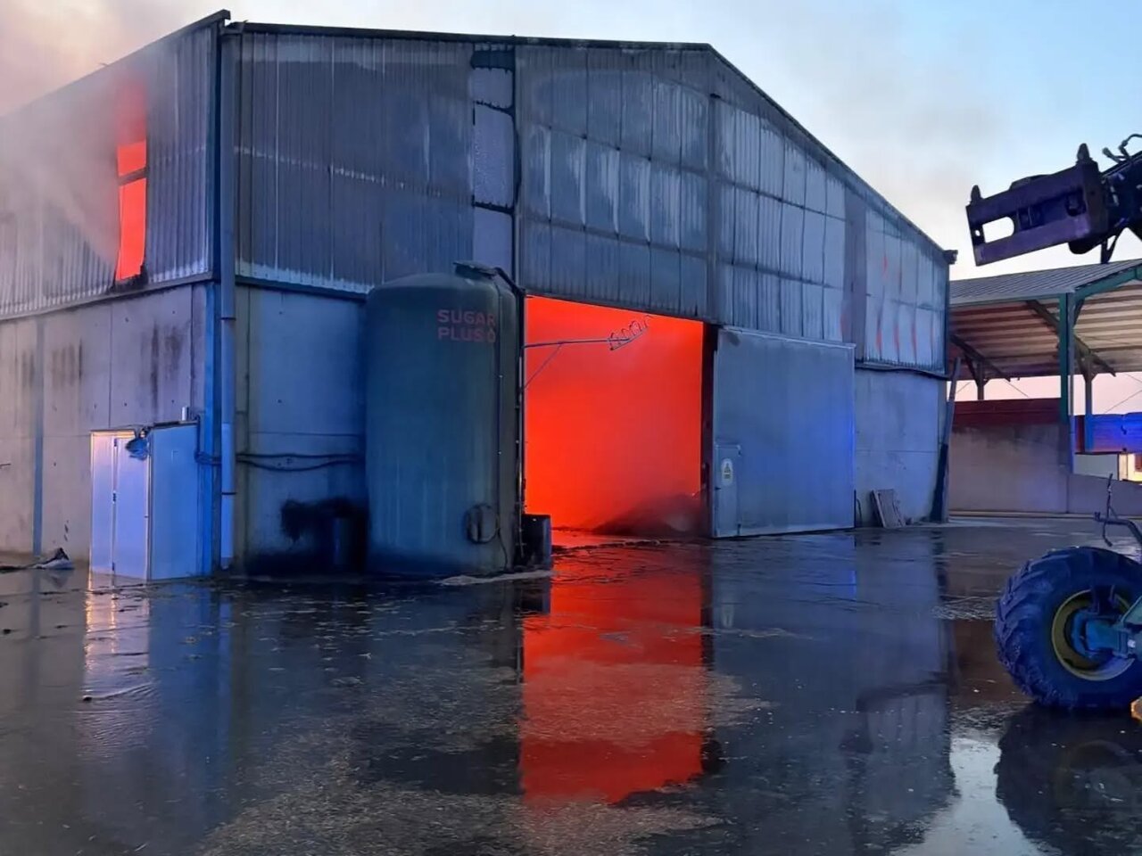 incendie dans une exploitation agricole à Santibáñez del Porma