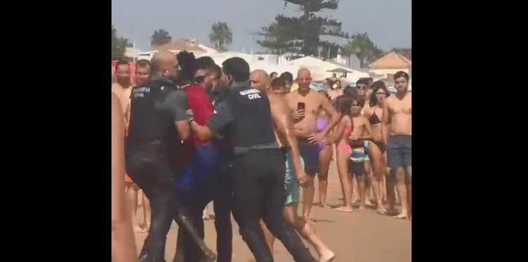 L'homme arrêté à Islantilla