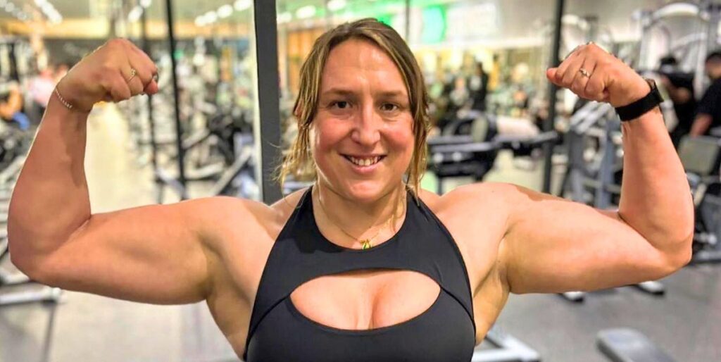 La Femme la Plus Forte de Grande-Bretagne révèle 5 exercices indispensables pour muscler son corps