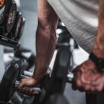Marcher après la musculation : un atout fat-burning selon le coach Eric Roberts !