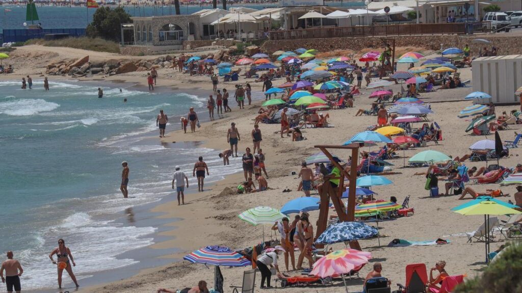 Orihuela interdit les plages de Glea et Aguamarina pour pollution aux eaux usées