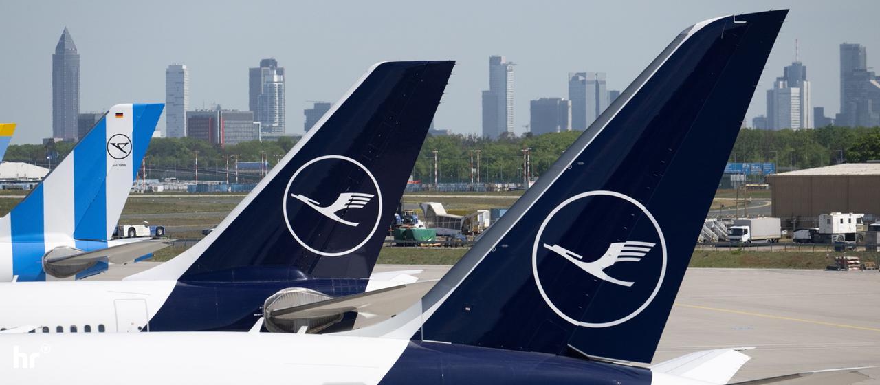 Passagiermaschinen der Lufthansa und der Condor stehen am Flughafen Frankfurt