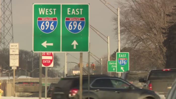 Roux de l'I-696 vers l'I-75 dans le Comté d'Oakland : réouverture et autres nouvelles
