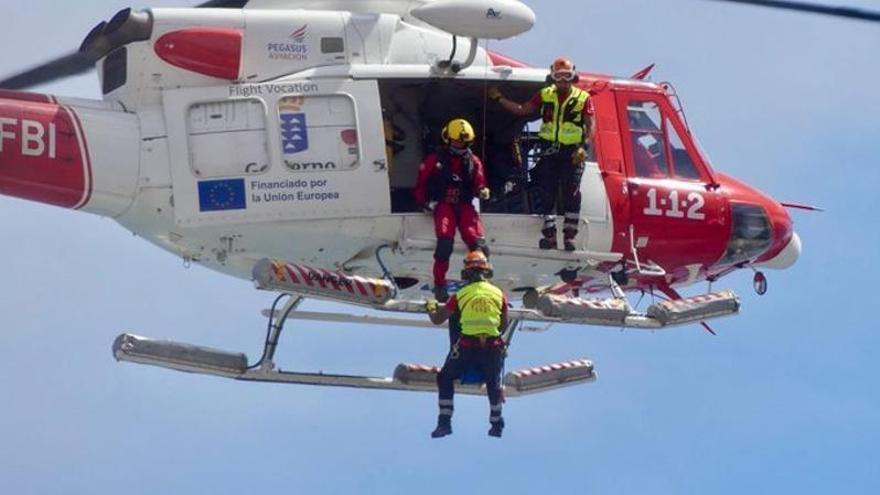 Un adolescent de 14 ans se noie après un saut d'une falaise à Mogán