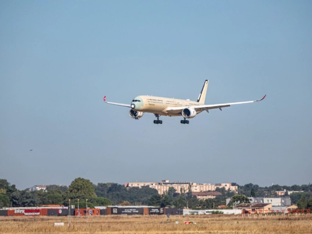 Un avion a volé plus de 24 heures sans escale et a traversé deux océans