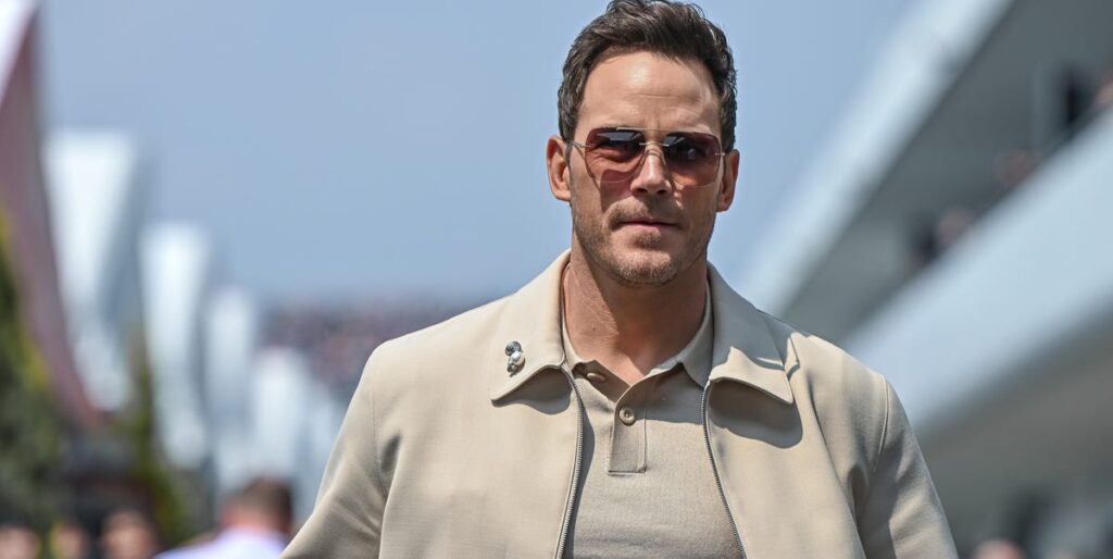 Chris Pratt dévoile son circuit de 5 exercices avec haltères pour une remise en forme complète à 47 ans – et un défi à relever !