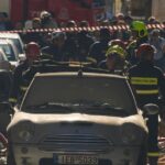 Explosion fait s'effondrer un bâtiment près de l'Acropole
