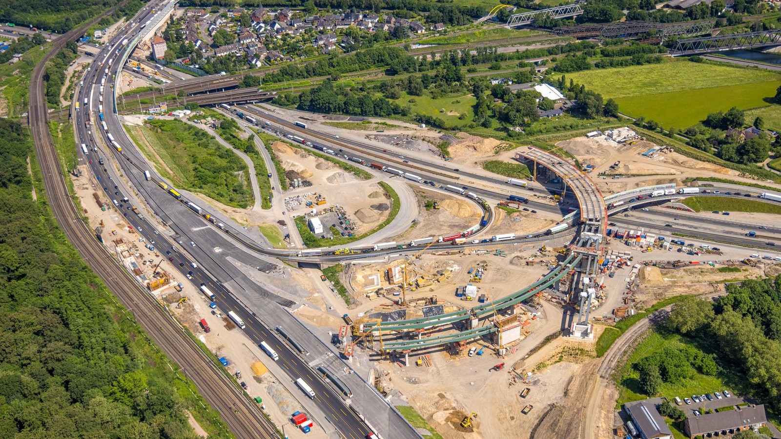 A40 à Duisburg : Deux semaines de déviations pour les automobilistes !