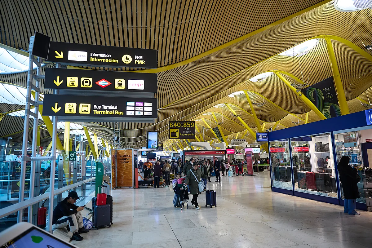 El Prat plafonnera à 60 millions de voyageurs en 2031, Barajas atteindra 77 millions