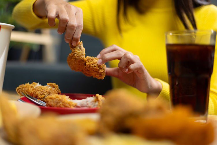 Fidélité aux fast-foods associée à une mauvaise qualité nutritionnelle, selon une étude