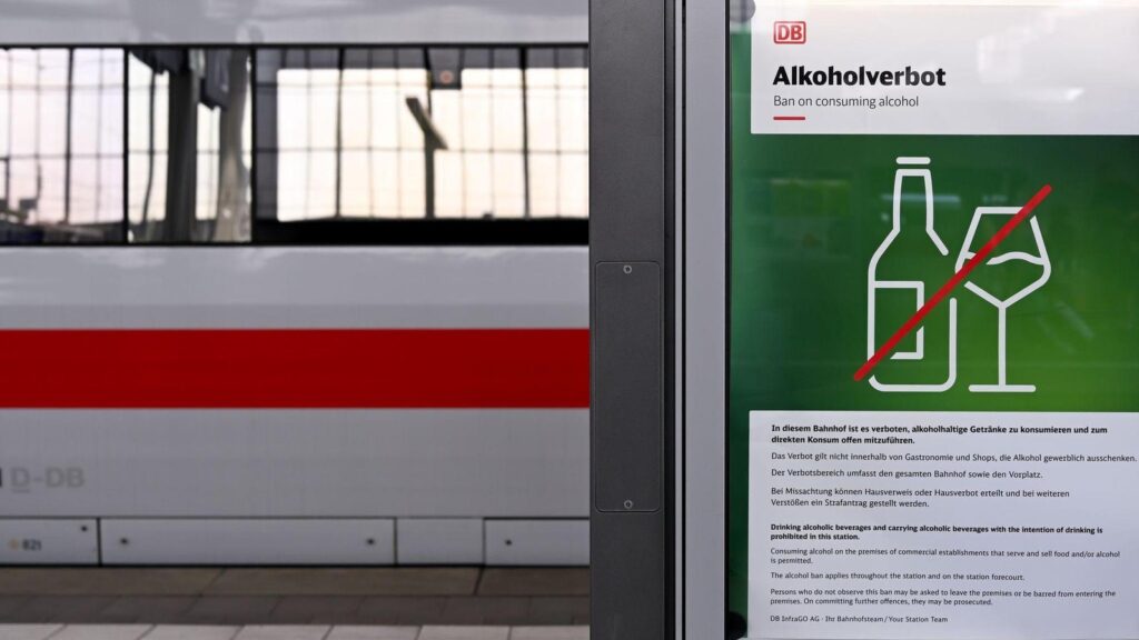 Interdiction d'alcool dans les gares : comment la SNCF compte l'appliquer