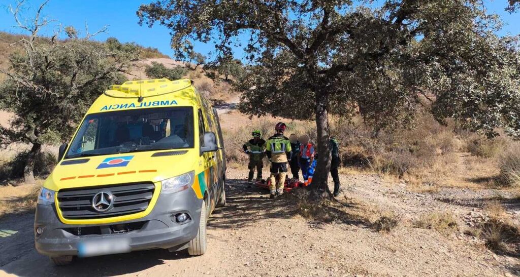 Motard gravement blessé après un spectaculaire accident à Valverde del Camino