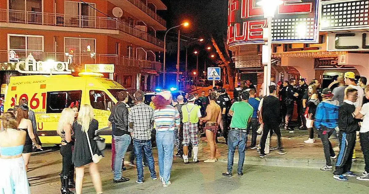 Un suspect lié au coup de couteau à Magaluf avait déjà été impliqué dans un attaque en 2013.