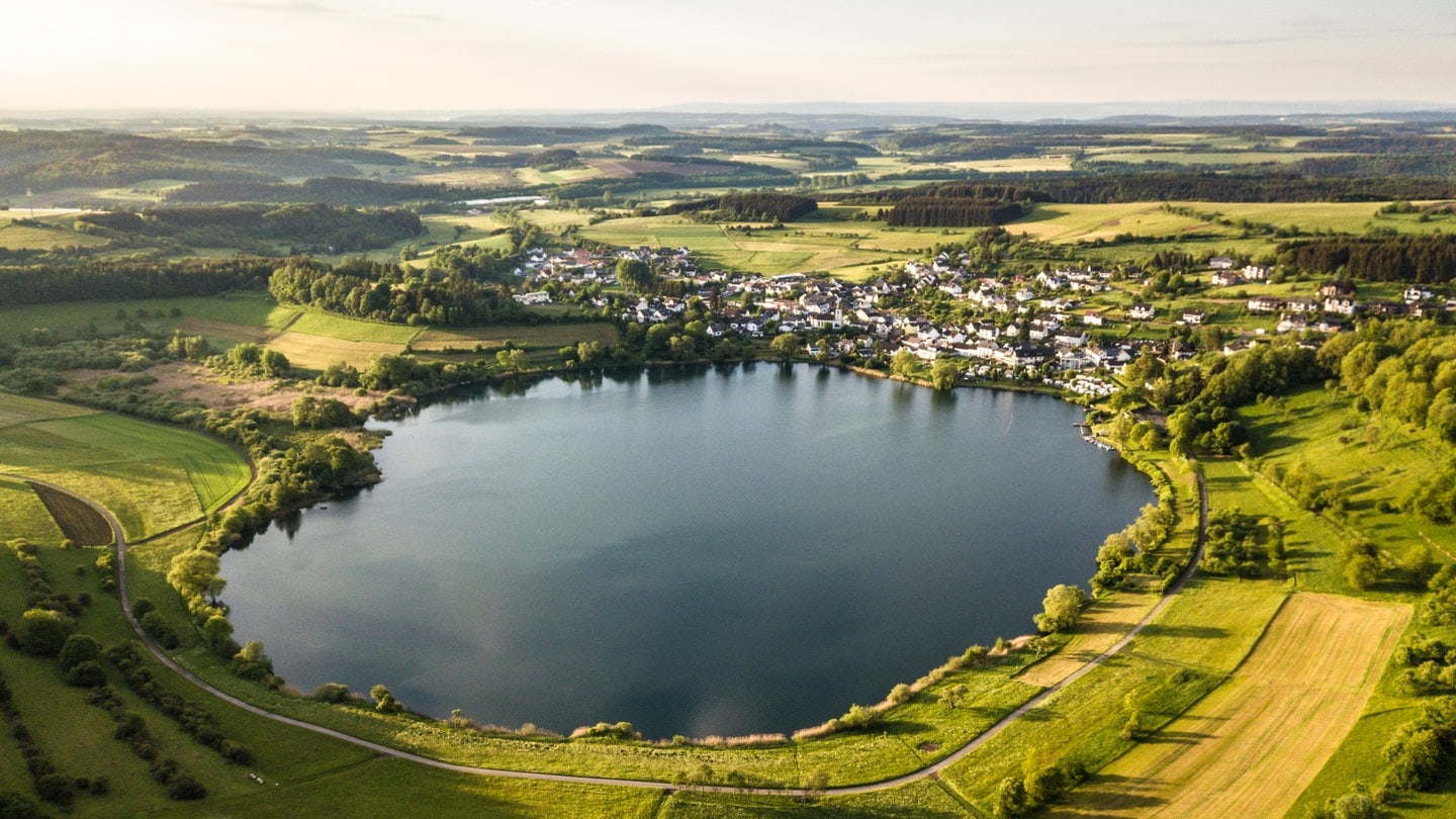 Vue des Maare de l'Eifel.