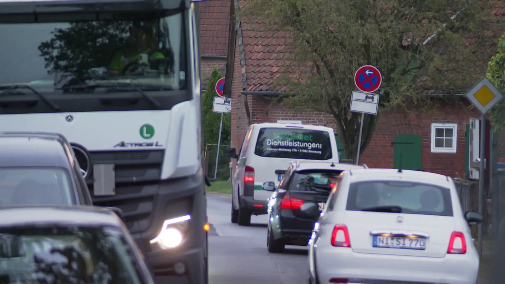 B6 fermée à Neustadt : embouteillages et chaos routier à Eilvese