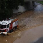 Bouchons à Barcelone : Trains, pluie et embouteillages