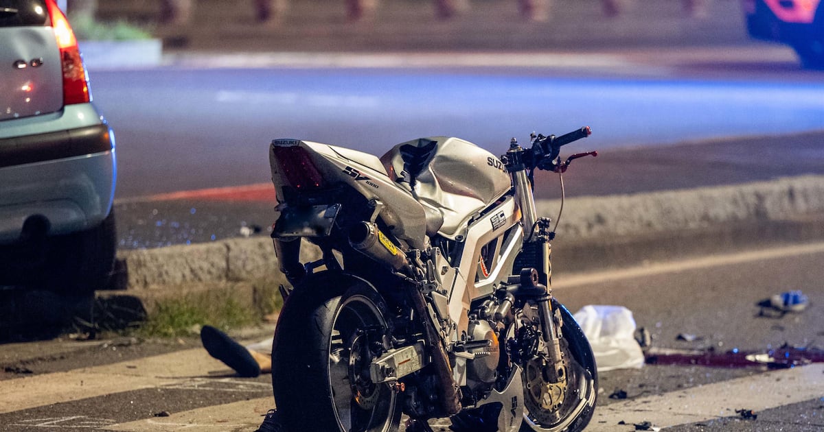 Choc nocturne : un motard de 49 ans perd la vie