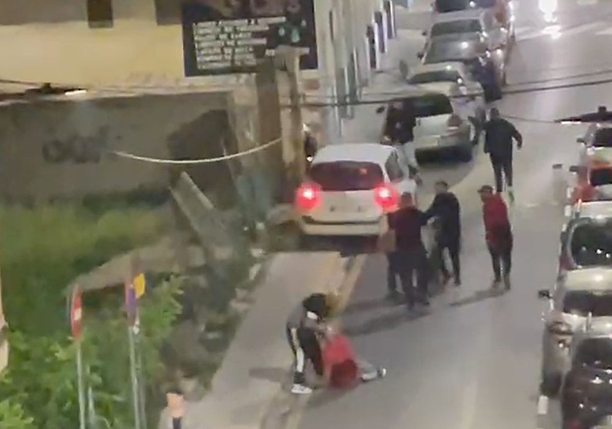 Condamnés pour un crime avorté : le drame des expulsés de Xirivella après une fusillade entre clans